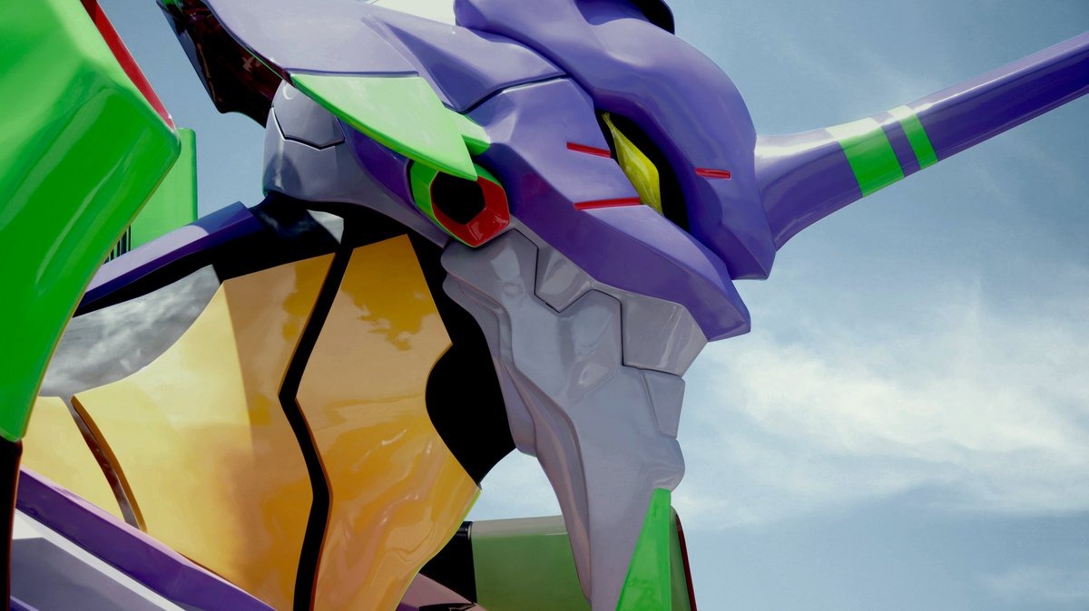 We visit the full-scale Evangelion statue in Kyoto and particularly delight  in the food tie-ins