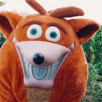 Crash Bandicoot 4 Promoted in Japan with Return of Live-Action Crash