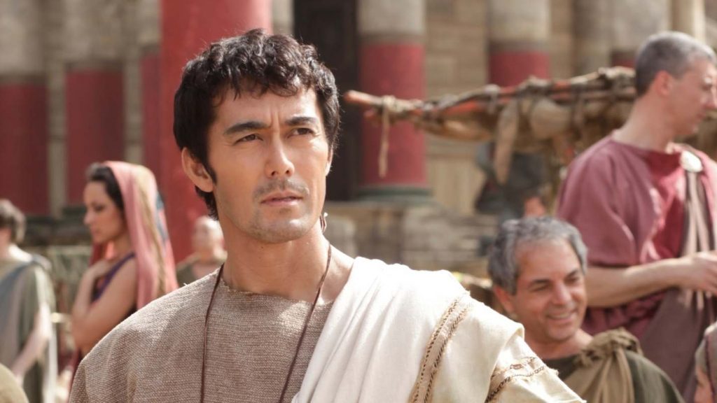 Hiroshi Abe stars in the Thermae Romae film