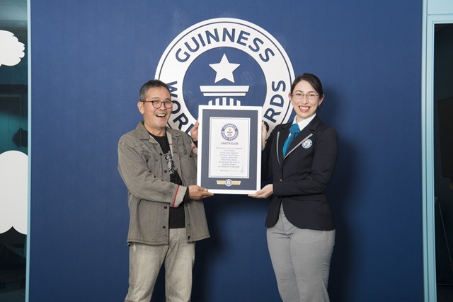 CoroCoro Comic Magazine’s Cover Designer Sets Guinness World Record