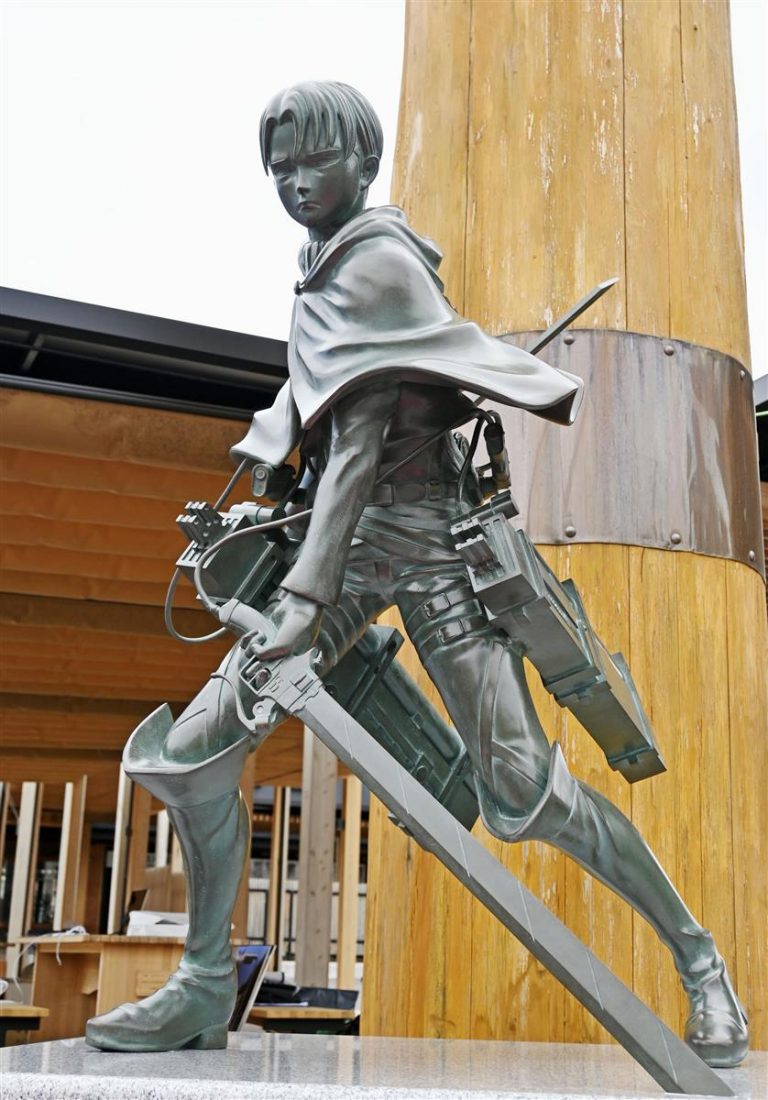 levi zeke statue