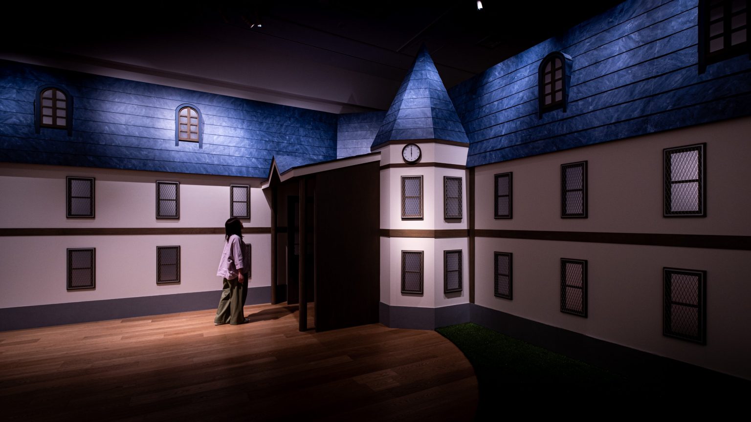 visit-grace-field-house-in-immersive-the-promised-neverland-exhibit