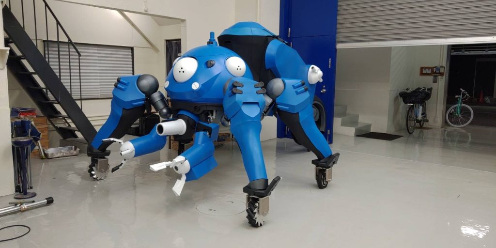 Cosplay Team Turns Ghost in the Shell’s Tachikoma into Full-Scale Robot