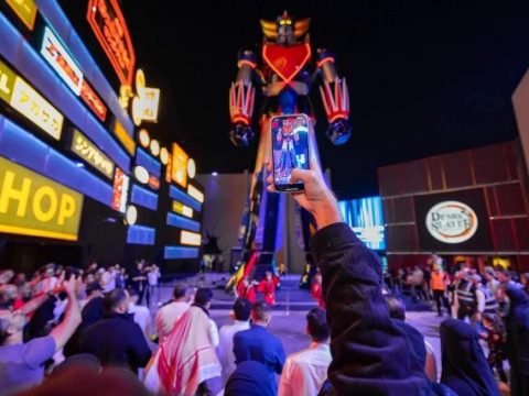 New Grendizer Robot in Saudi Arabia Breaks Records for Massive Size
