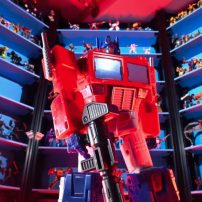 Transformers 40th Anniversary Celebrated with Stop-Motion Video