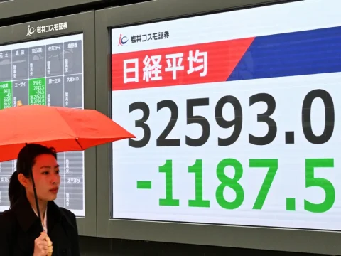 Japan’s Economy Drops More Than Anticipated, Partly Due to Tariffs